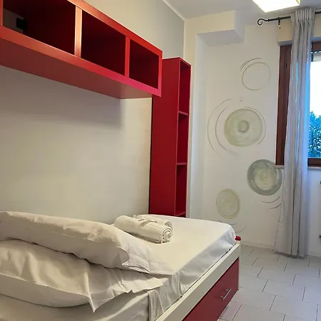 Aura House Apartamento Pisa
